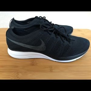 Nike flyknit trainer